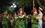 Ngắm những 